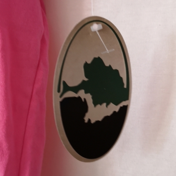 NWT Women's Mossy Oak Pink T-Shirt Size X-Large - Picture 3 of 4